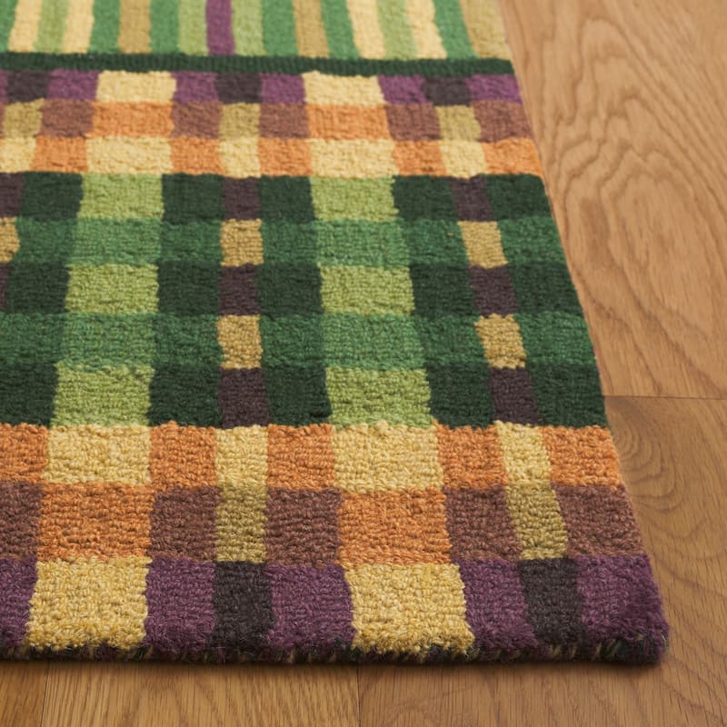 SAFAVIEH Handmade Metro Needa French Country Wool Rug