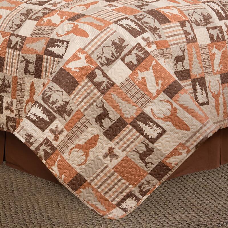 Buck Ridge Trail Rustic Lodge Quilt Set - Reversible and Machine Washable