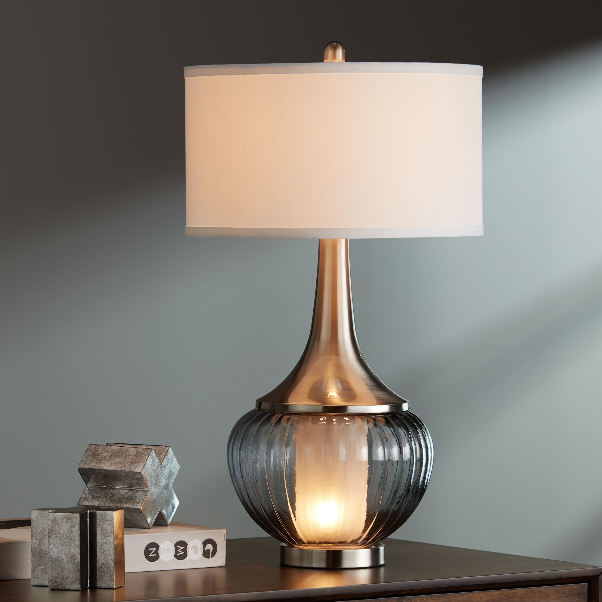 Table lamp 2025 with nightlight base