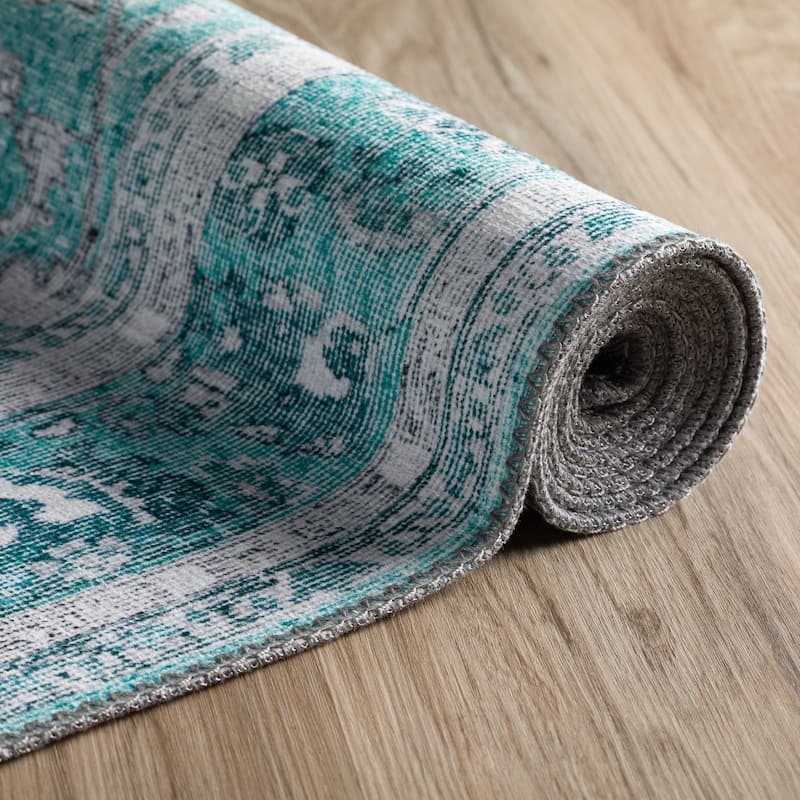 Addison Kensington Casual Vintage Non-skid Area Rug