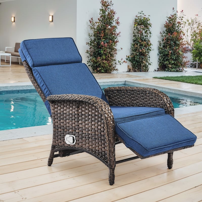 Outdoor Wicker Reclining Lounge Chair Patio Rattan - Brown - Blue