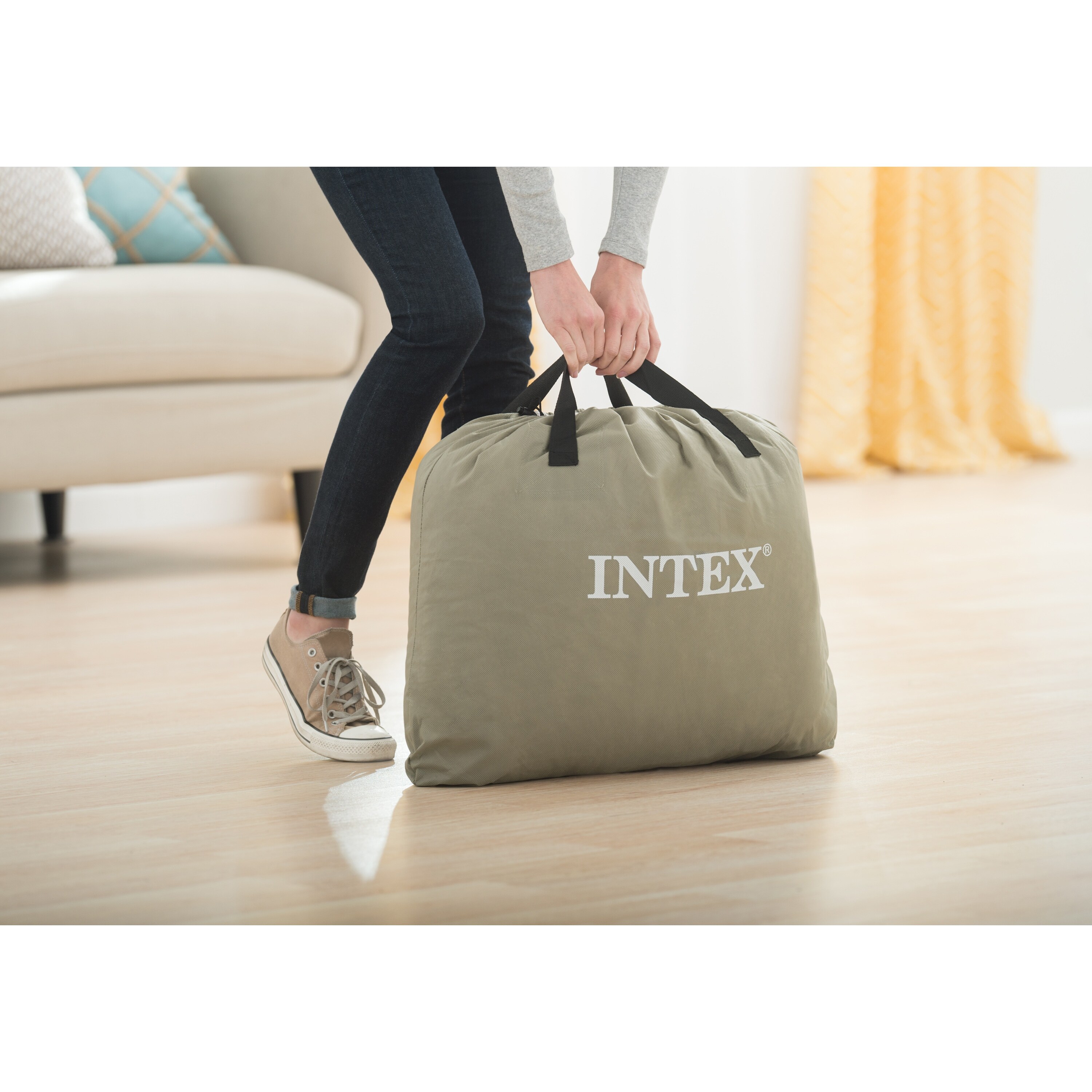Intex Dura Beam Standard Queen Air Mattress with Built In Pillow L64149