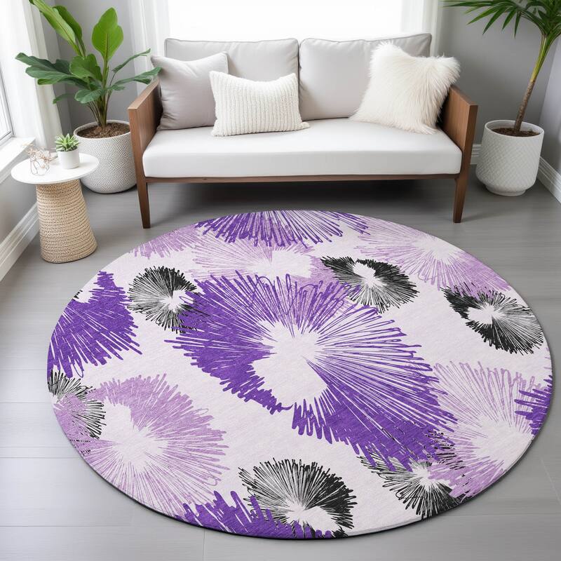 Machine Washable Indoor/Outdoor Modern Floral Chantille Rug