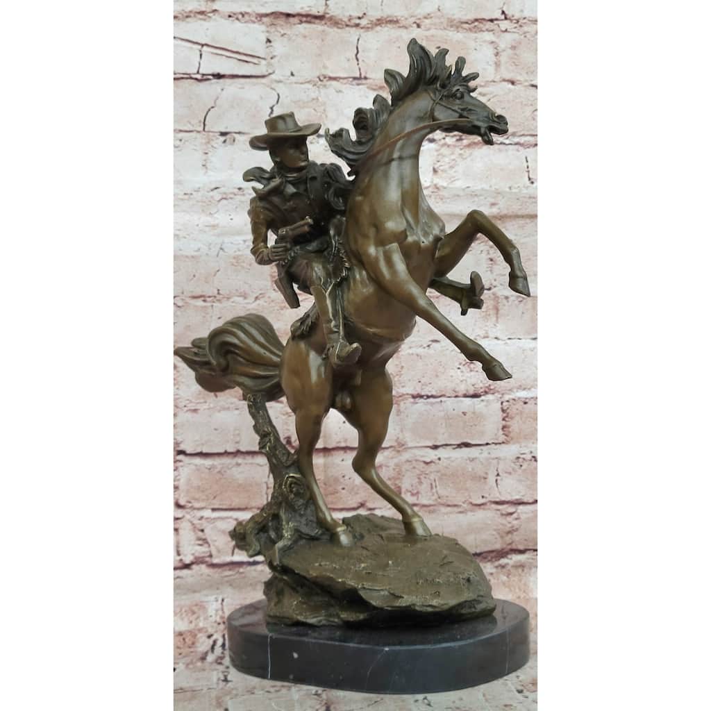 Country Western Wild West Cowboy Gunslinger On Imitative Horseback Bronze Sculpture Decor