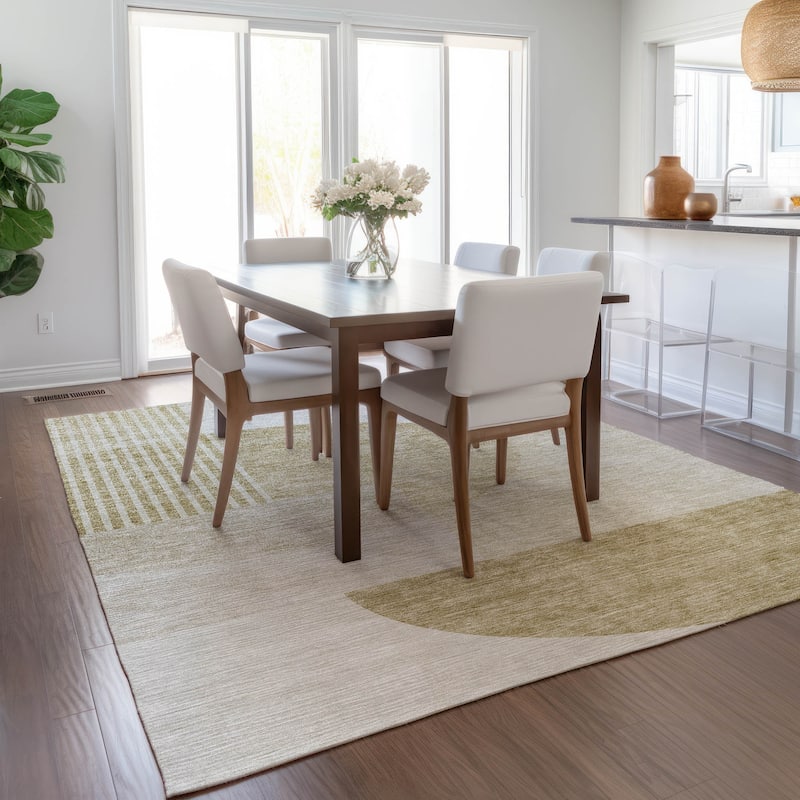 Machine Washable Indoor/ Outdoor Chantille Contemporary Deco Rug