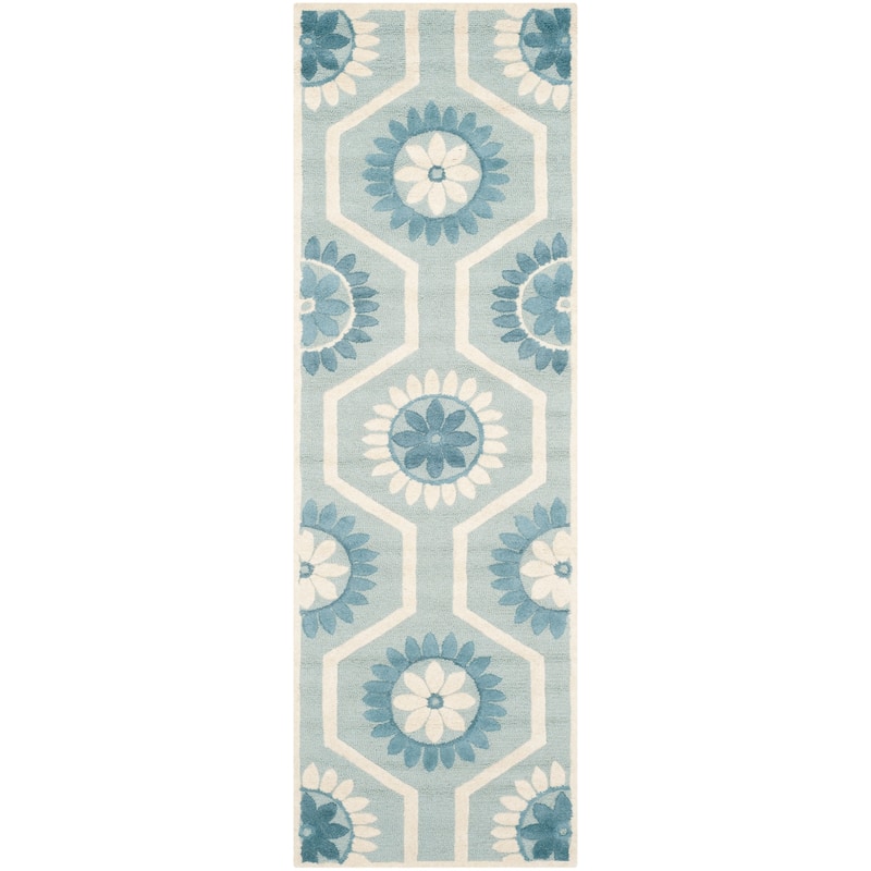 SAFAVIEH Handmade Cambridge Edeltraud Modern Moroccan Wool Rug - 2'6" x 8' Runner - Blue/Ivory
