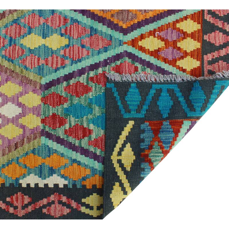 Flatweave Tahu Black/Red Rug - 5'1" x 6'9"