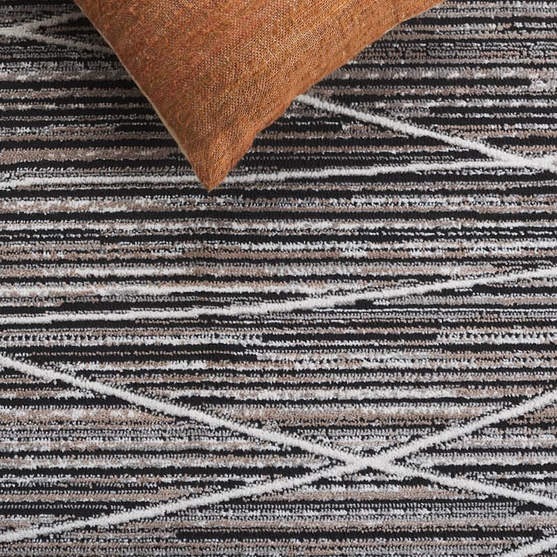 SAFAVIEH Mila Mikie Modern & Contemporary Rug