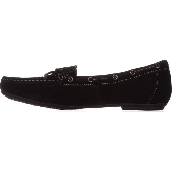 B.O.C Womens CAROLANN Closed Toe Loafers
