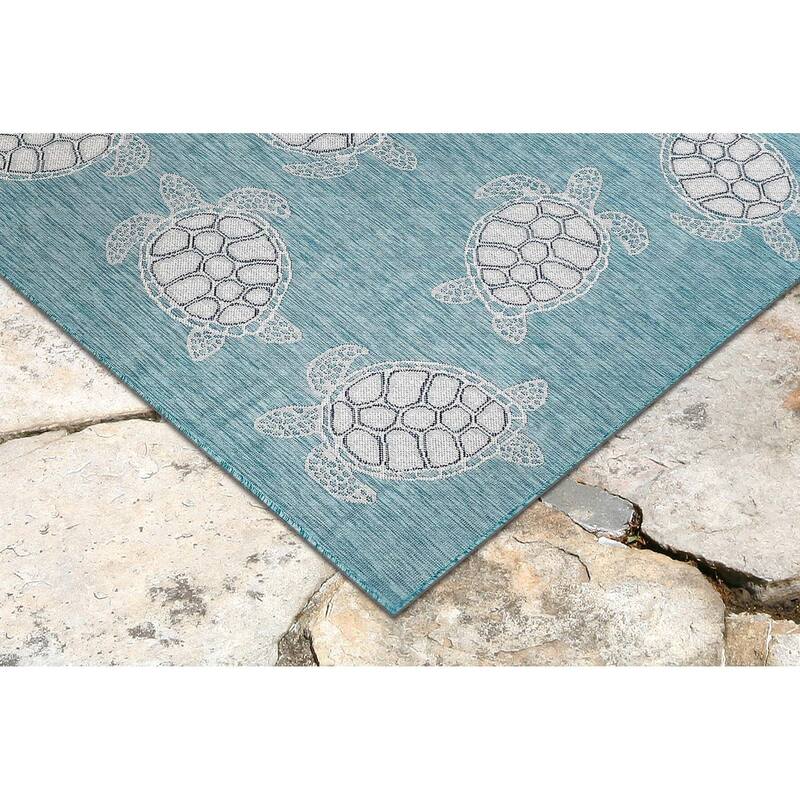 Liora Manne Carmel Collection Sea Turtles Indoor/ Outdoor Area Rug