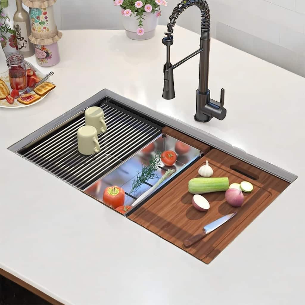 32" Undermount Workstation Sink - 16G Stainless Steel, 10" Deep