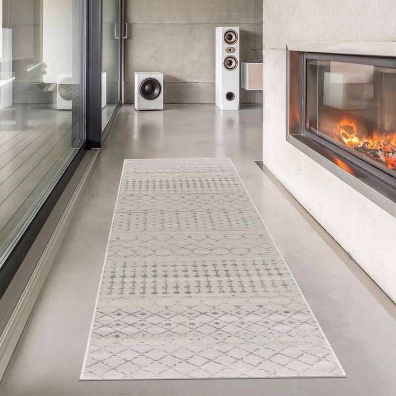 Tigris Tanu Moroccan Trellis Farmhouse Boho Area Rug - 2'7" x 10' - Cream, Beige, Grey, Ivory