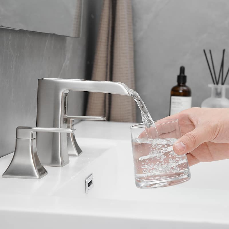 Double Handle Three-Hole Bath Waterfall Faucet with Drain