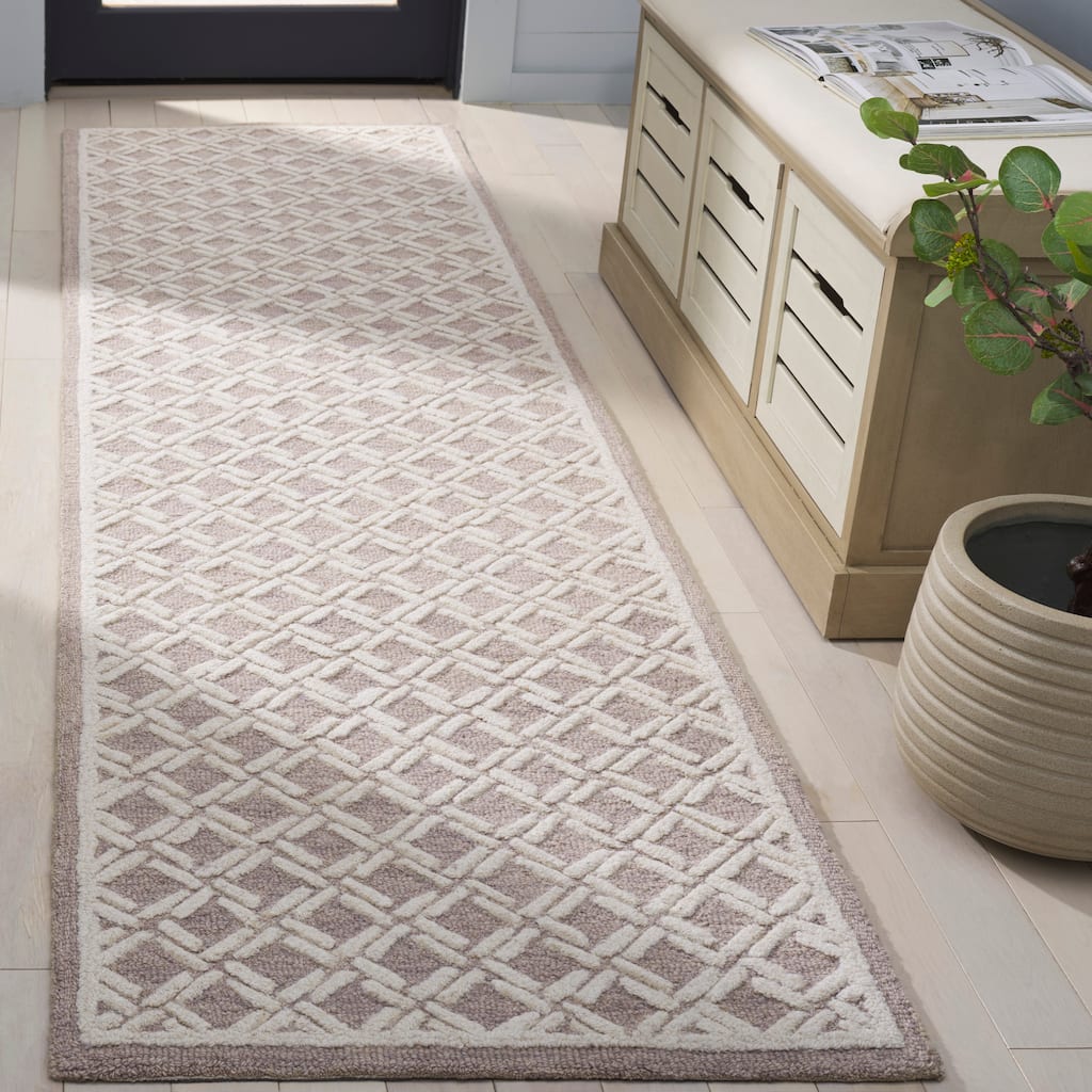 SAFAVIEH Handmade Genre Haifa Geometric Wool Rug