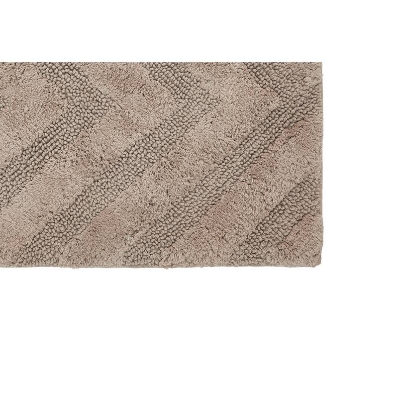 Better Trends Hugo Collection 100% Cotton Tufted Bath Rugs with Chevron Patterns, High Absorbency, Anti-Skid, Easy to Clean