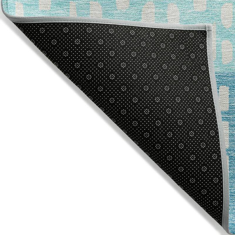 Machine Washable Indoor/ Outdoor Stripe Geo Chantille Rug