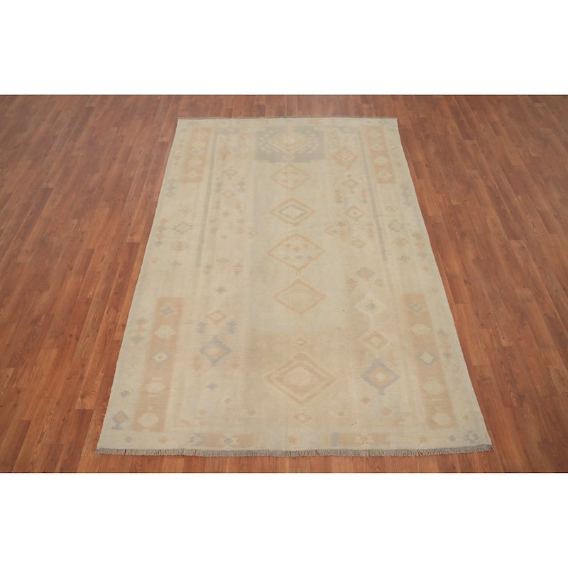 Hand Woven Oriental 100% Wool Carpet Southwestern Tribal Beige & Ivories Kilim Area Rug - 8' 1'' X 5' 2''