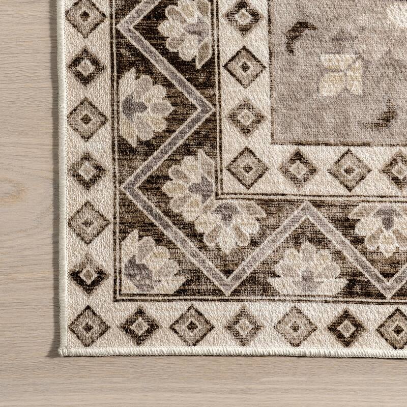 Clovebud Geometric Machine Washable Area Rug