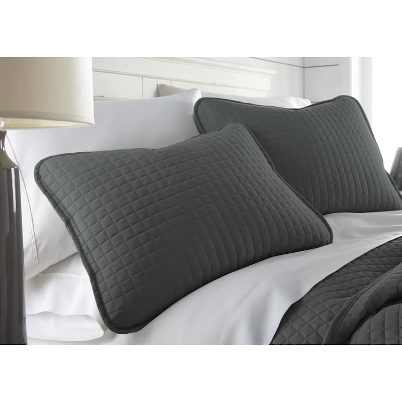 Vilano Oversized 3 piece Quilt Set by Southshore Fine Linens