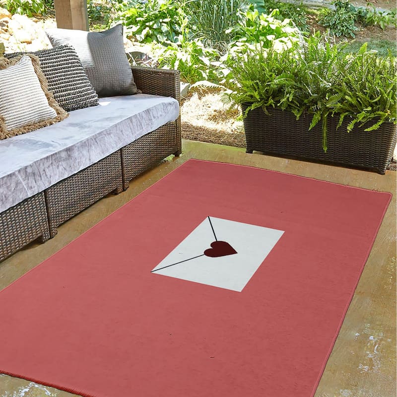 Love Letter Valentines Chenille Indoor/Outdoor Rug