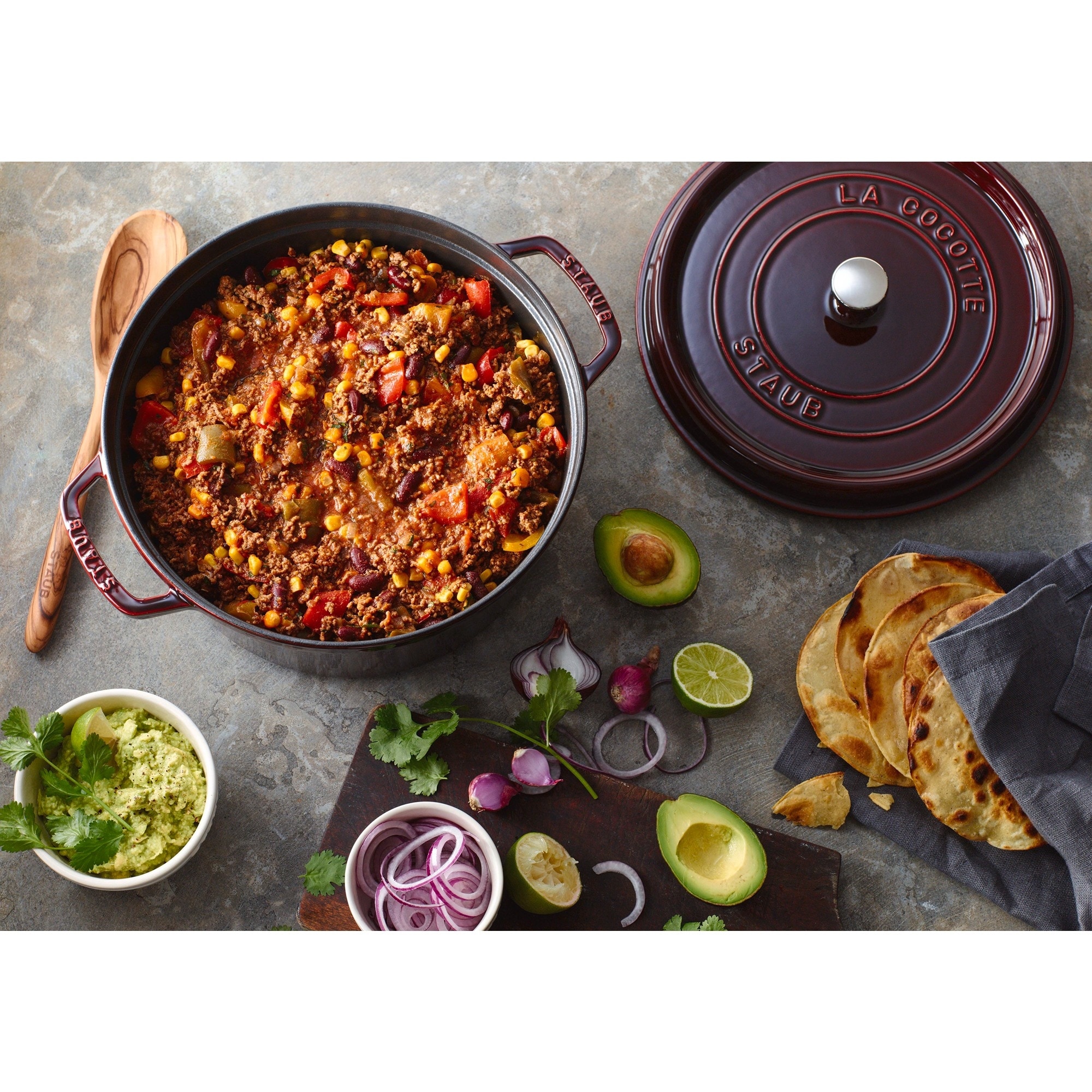 STAUB Cast Iron 9-qt Round Cocotte - Overstock - 29216714