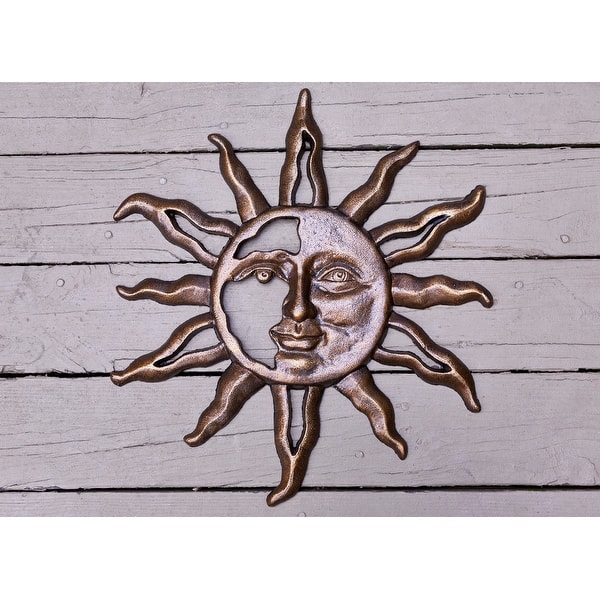 Southern Patio 22 5 In H Sun Face Outdoor Metal Wall Decor Overstock