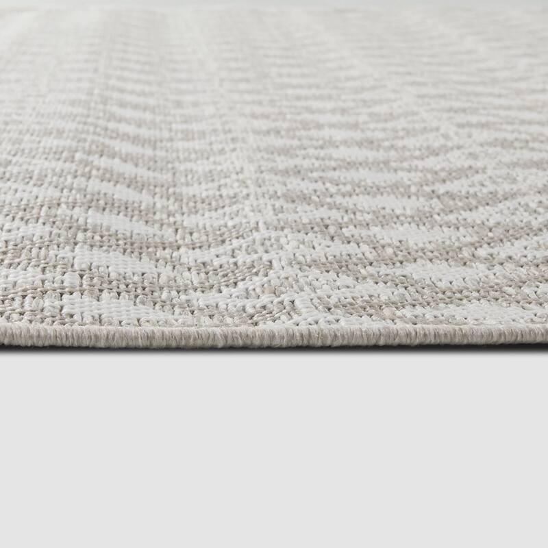 Fabien Diamond Trellis Indoor/Outdoor Area Rug