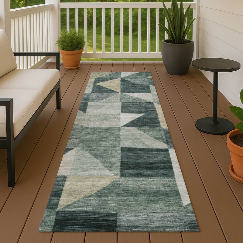 Machine Washable Indoor/ Outdoor Geo Rubi Chantille Rug - Basil - 2'3" x 7'6"