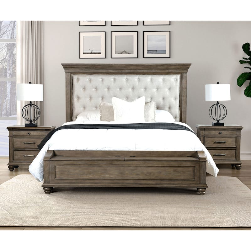 Furniture of America Rubb 3-Piece Aged Oak Wood Tufted Panel Bedroom Set with Storage Footboard Bench - Eastern King
