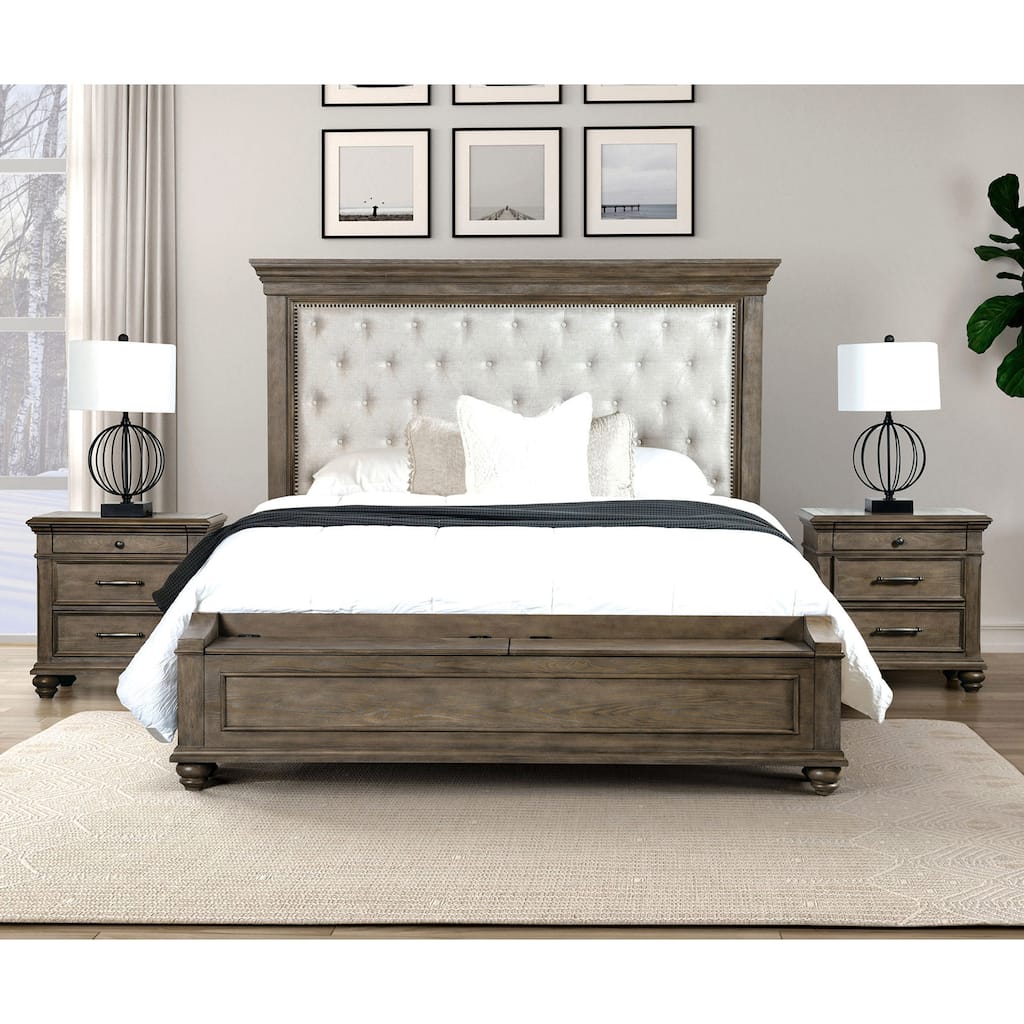 Furniture of America Rubb 3-Piece Aged Oak Wood Tufted Panel Bedroom Set with Storage Footboard Bench