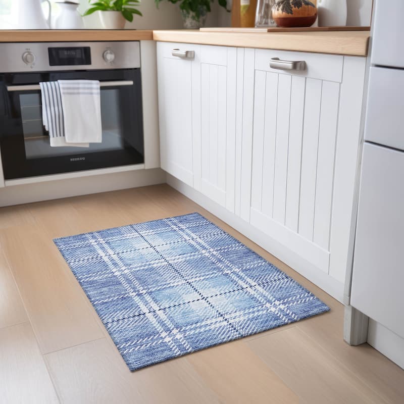 Machine Washable Indoor/ Outdoor Chantille Plaid Cozy Rug