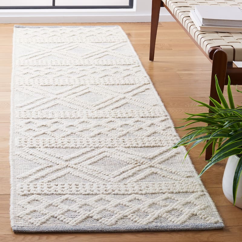 SAFAVIEH Handmade Natura Giedrima Boho Wool Rug - 2'3" x 8' Runner - Ivory/Blue