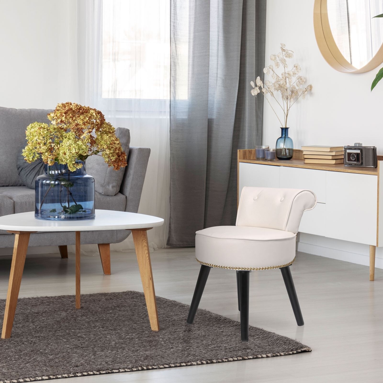 Small vanity hotsell stool with back