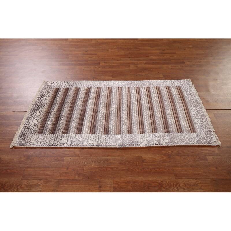 Striped / Abstract Oriental Accent Rug Handmade Wool Carpet - 2'8" x 5'0"