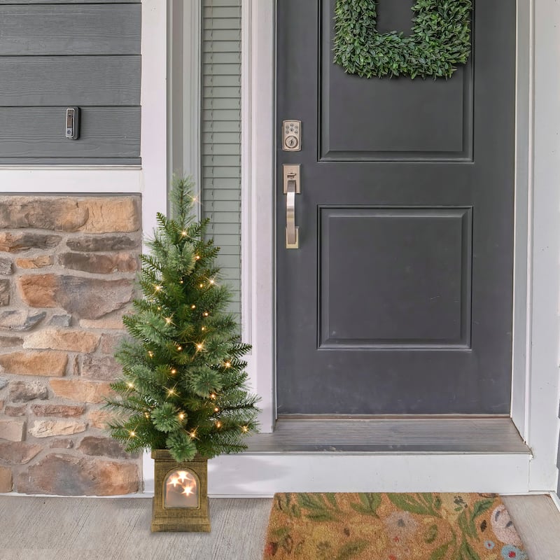 Puleo International Set of 2 Artificial Battery-Operated Pre-Lit Potted Christmas Trees