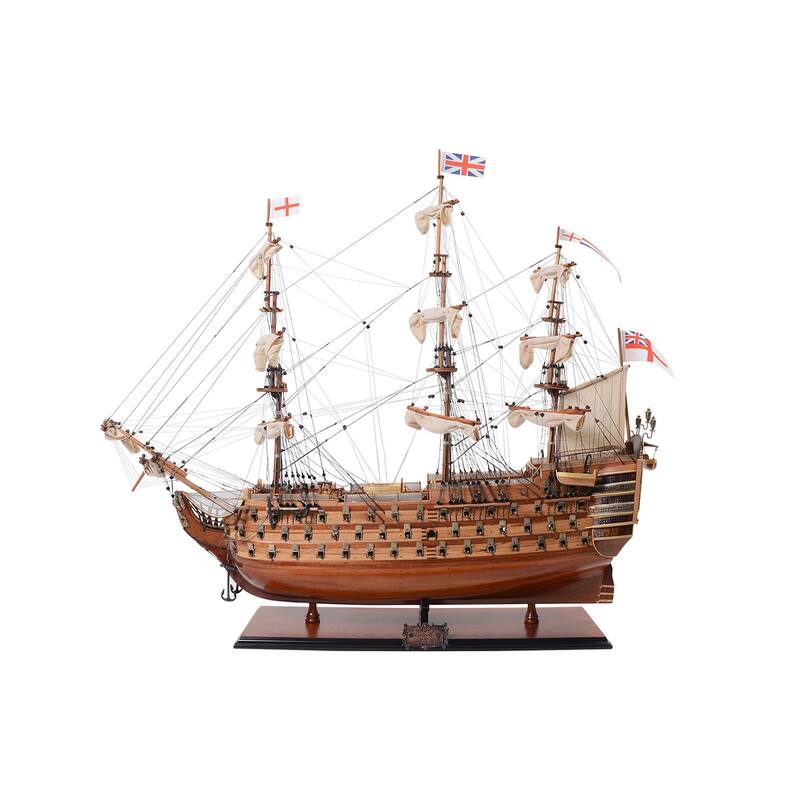 Ultimate HMS Victory Combo: A Model Ship and Classic Hat