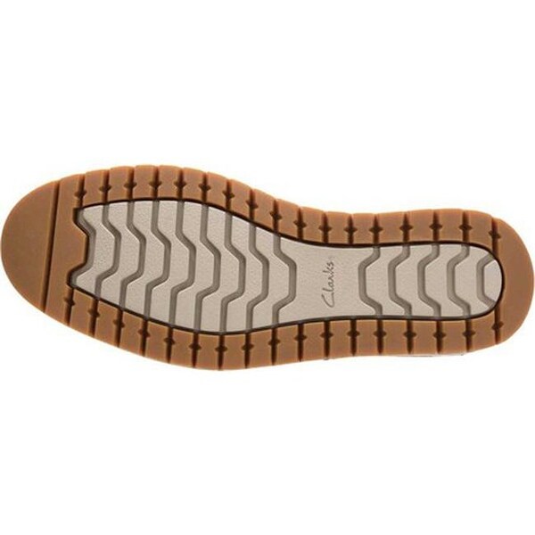 clarks varby top brown