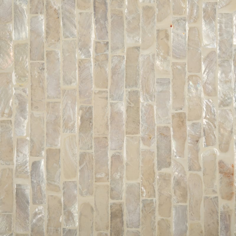 SAFAVIEH Scarlett Capiz Shell Round Accent Table (Fully Assembled) - 14"W x 14"D x 20"H