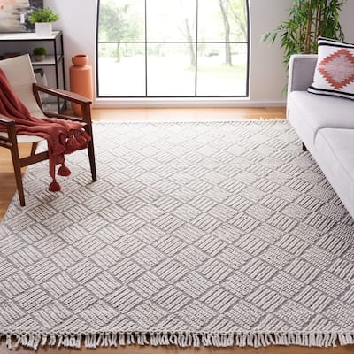 SAFAVIEH Handmade Marbella Heidelinde Modern Wool Rug