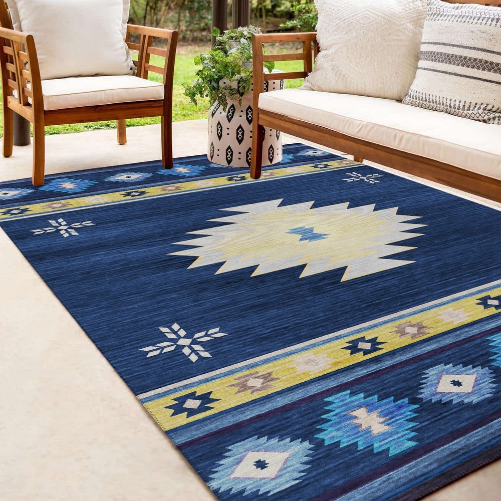 Indoor/ Outdoor Sonora Global Traditional Washable Rug