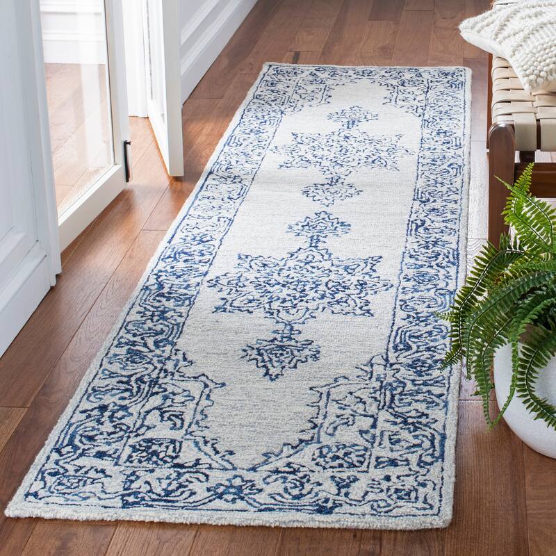 SAFAVIEH Handmade Micro-Loop Riona Modern Wool Rug - 2'3" x 9' Runner - Ivory/Blue