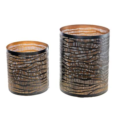 Set Of 2 Cut Work Wave Candleholder