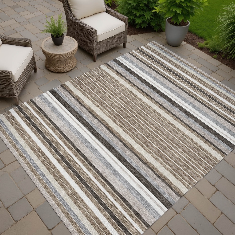 Machine Washable Indoor/ Outdoor Modern Stripes Chantille Rug