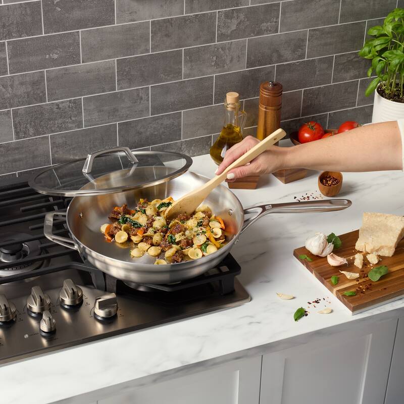 ZWILLING Motion Stainless Steel 5-qt Stainless Steel Deep Fryer with Lid