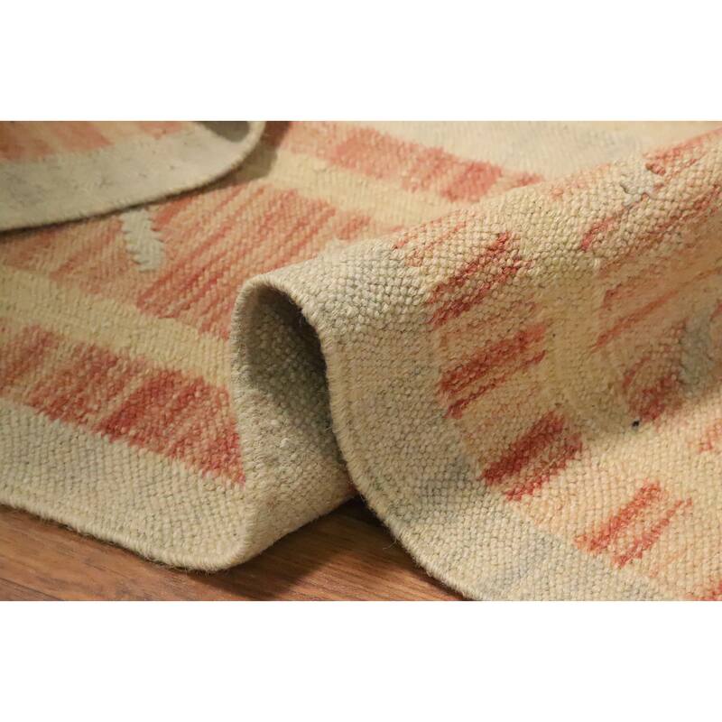 Hand Woven Oriental 100% Wool Carpet Southwestern Tribal Oranges & Rust Kilim Area Rug - 5' 0'' X 3' 5''