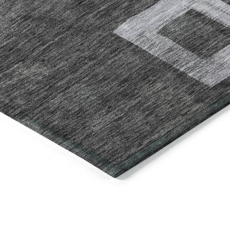 Machine Washable Indoor/ Outdoor Contemporary Blocks Chantille Rug