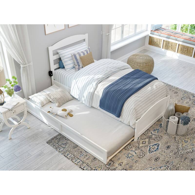 Warren Solid Wood Platform Bed with Footboard and Twin XL Trundle