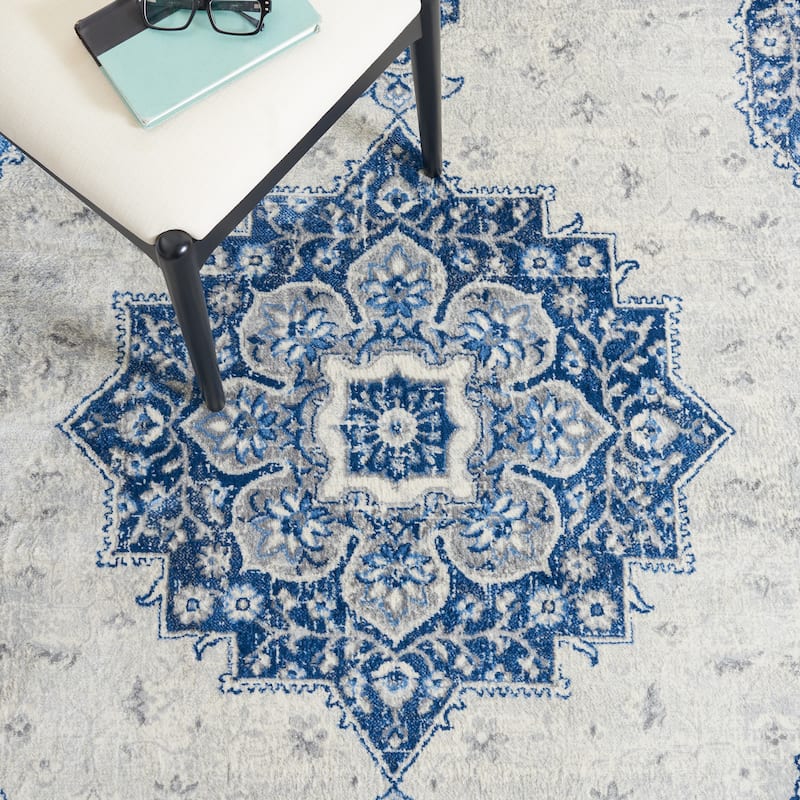 SAFAVIEH Brentwood Taisi Traditional Rug