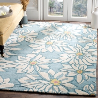 SAFAVIEH Handmade Blossom Light Blue Wool Rug