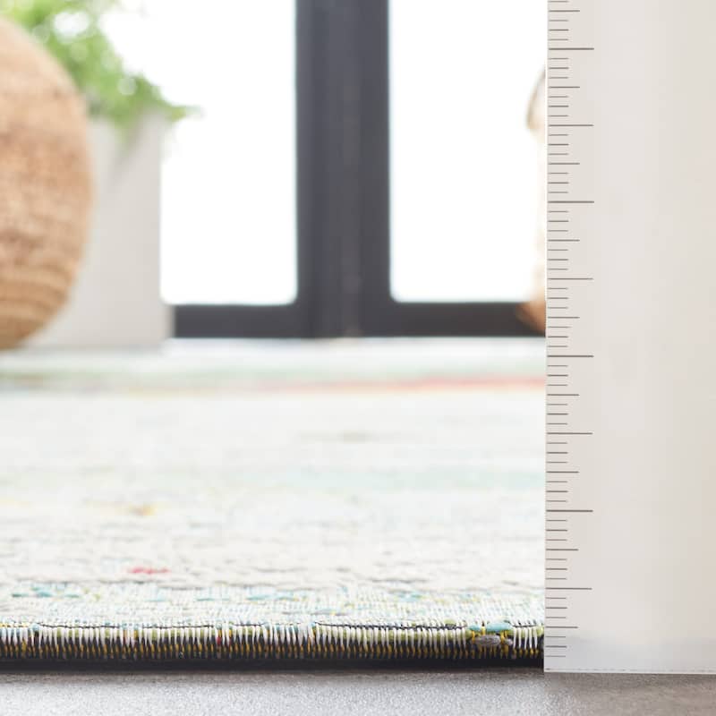 SAFAVIEH Barbados Gulbeyaz Modern Waterproof Patio Backyard Rug